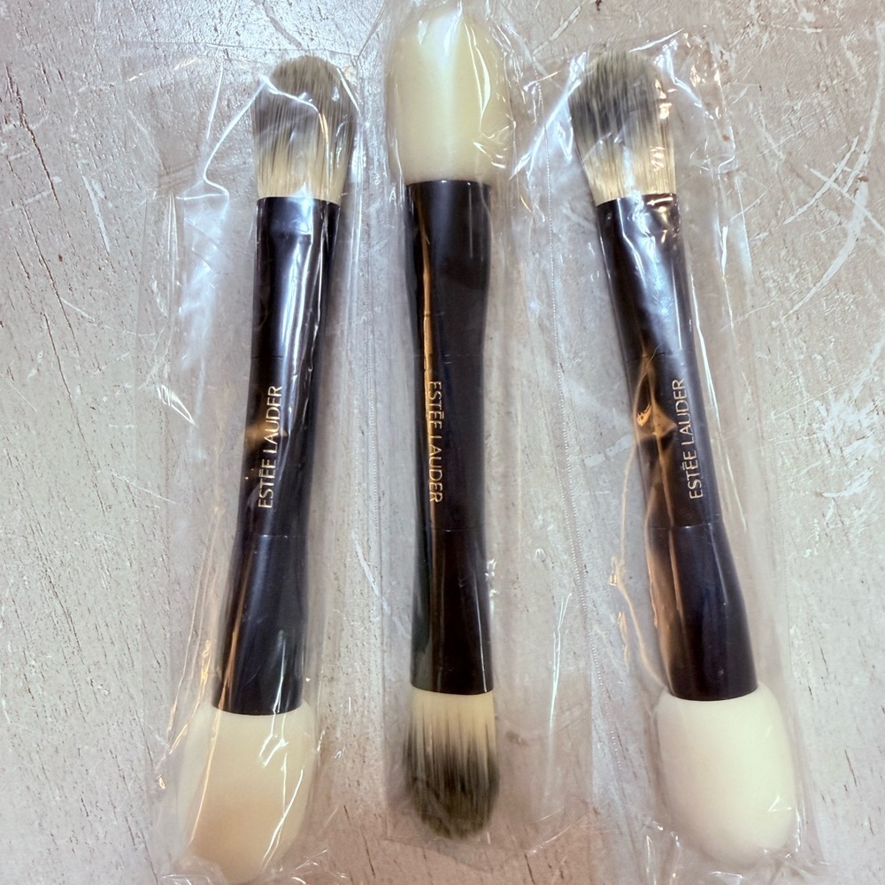 Estée Lauder Dual-Ended Makeup Brushes 3 together